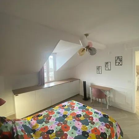 Parisian Style 10 Min From Paris أوبارفيلييه